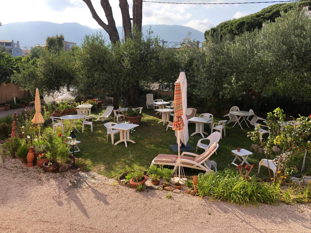 La Pergola Hotel Cavalaire-sur-Mer Kültér fotó