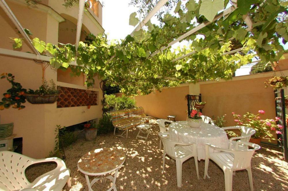 La Pergola Hotel Cavalaire-sur-Mer Kültér fotó